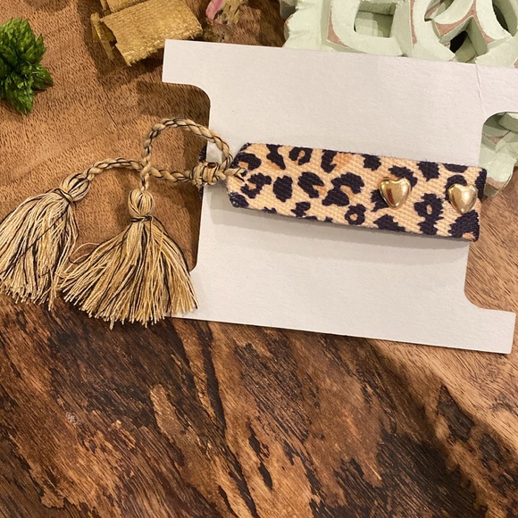 Boho Leopard Printed Woven Tasseled Bracelet - Picture 3 of 5